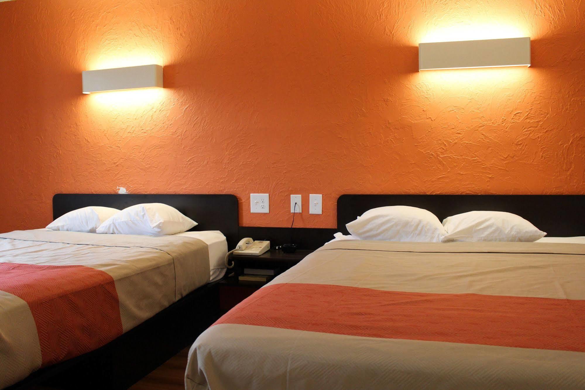 Motel 6 - Westborough Boston Northborough Zewnętrze zdjęcie